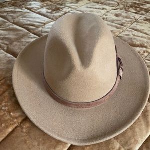 Brown hat